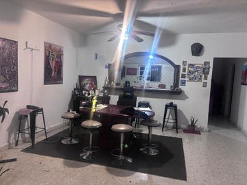 Casa en San Pedro Centro ideal para remodelar o derrumbar
