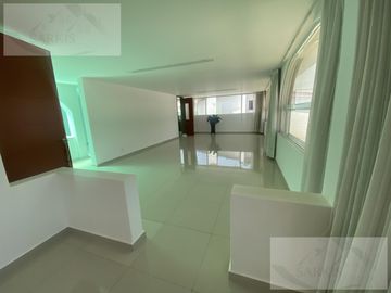 Casa en Ciudad Satélite