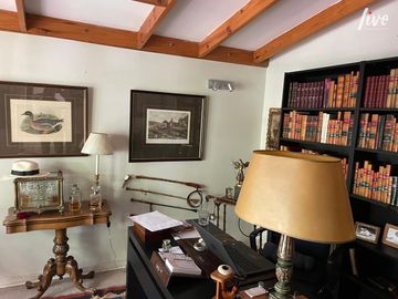Se vende casa Las Condes, Av. Las Condes calle La Trilla.