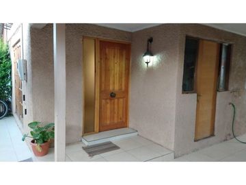 Venta casa 4D 2B en barrio consolidado en Los Andes