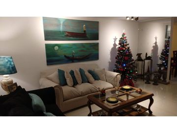 Venta casa 4D 2B en barrio consolidado en Los Andes