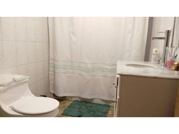 Venta casa 4D 2B en barrio consolidado en Los Andes