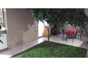 Venta casa 4D 2B en barrio consolidado en Los Andes
