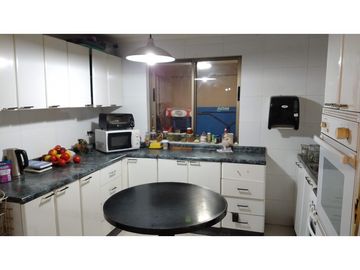 Venta casa 4D 2B en barrio consolidado en Los Andes