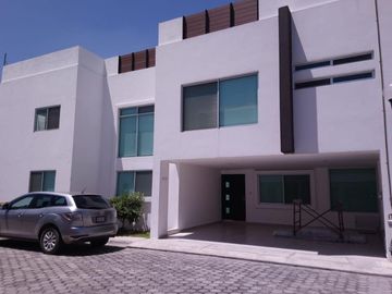 Casa en Venta Camino Real a Cholula Cerca de La UDLAP