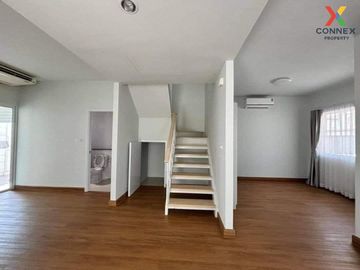 FOR SELL townhouse The Village Rangsit-Wongwaen BTS-Chit Lom CX-108749
