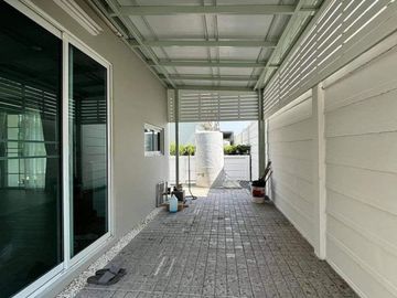 FOR SELL townhouse The Village Rangsit-Wongwaen BTS-Chit Lom CX-108749