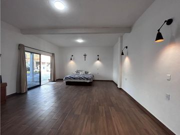 CASA EN VENTA EN CIVAC 