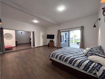 CASA EN VENTA EN CIVAC 
