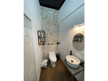 CASA EN VENTA EN CIVAC 