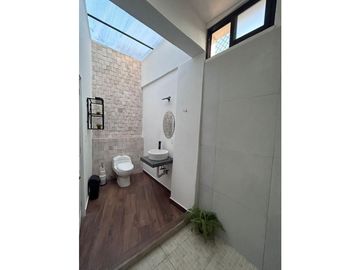 CASA EN VENTA EN CIVAC 