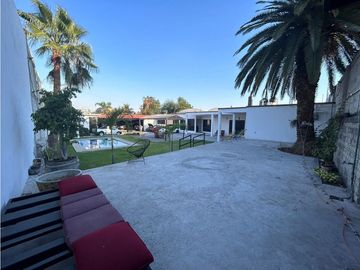 CASA EN VENTA EN CIVAC 