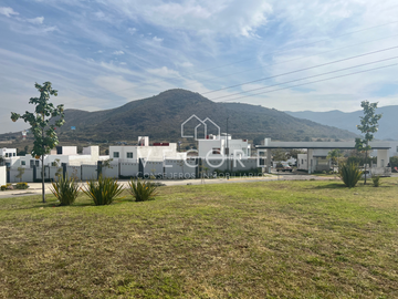 TERRENO EN VENTA EN SENDEROS DE MONTE VERDE, TLAJOMULCO DE ZÚÑIGA