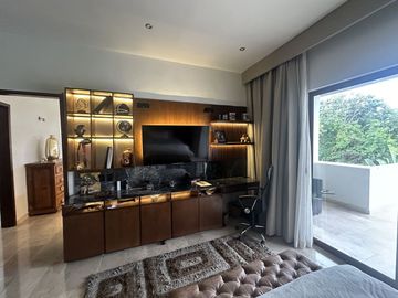 Lujosa residencia en venta en Privada Kutz del Yucatán Country Club