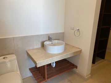 Departamento en venta frente al mar de Telchac Puerto.