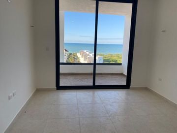 Departamento en venta frente al mar de Telchac Puerto.