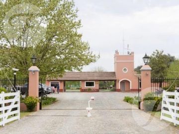 Venta de Casa I Haras del Sol Pilar I La mejor relación precio calidad del Barrio