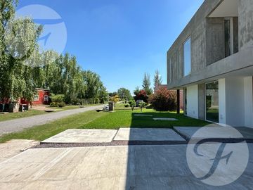 Venta de Casa I Haras del Sol Pilar I La mejor relación precio calidad del Barrio