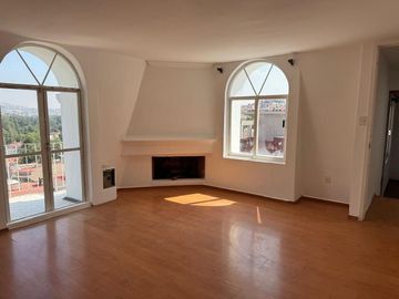 Casa en Venta o Renta en Col. Bellavista Atizapán