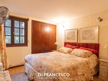 Casa 5 ambientes en Pinamar Pileta Climatizada