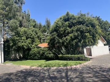 SE VENDE CASA EN LOMAS DE VISTA HERMOSA