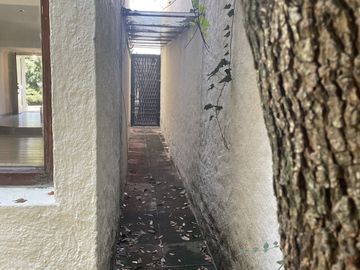 SE VENDE CASA EN LOMAS DE VISTA HERMOSA