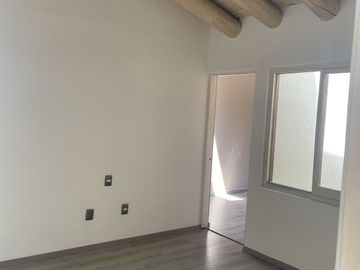 SE VENDE CASA EN LOMAS DE VISTA HERMOSA