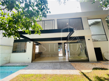 Casa en venta en Fracc. al Norte de Cuernavaca, Morelos