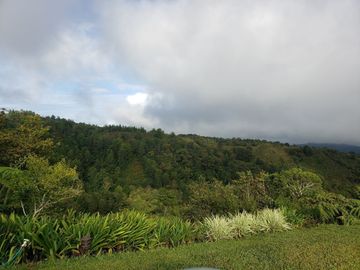 Rancho entre nubes y montañas en Cuetzalan Puebla