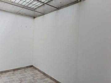 Casa en propiedad Horizontal primer piso, Limonar, Cali