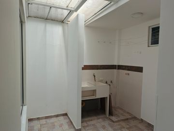 Casa en propiedad Horizontal primer piso, Limonar, Cali