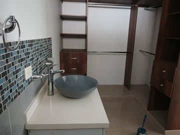 Casa en propiedad Horizontal primer piso, Limonar, Cali