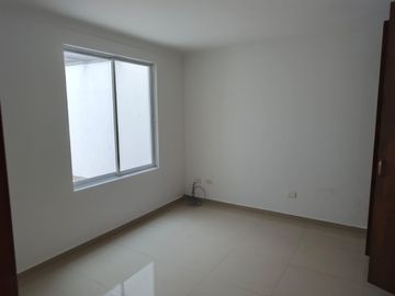 Casa en propiedad Horizontal primer piso, Limonar, Cali