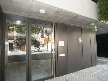 VENTA 4 AMBIENTES 2 COCHERAS CON PATIO Y PARRILLA CABALLITO, FINANCIADO