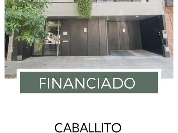 VENTA 4 AMBIENTES 2 COCHERAS CON PATIO Y PARRILLA CABALLITO, FINANCIADO
