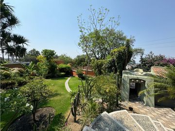 CASA EN VENTA EN LOMAS DE CORTÉS, CUERNAVACA “M.