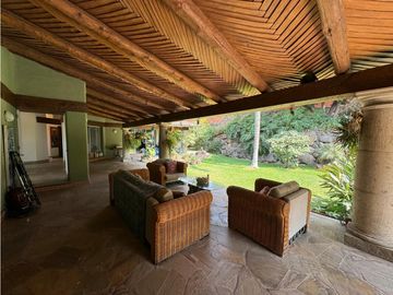 CASA EN VENTA EN LOMAS DE CORTÉS, CUERNAVACA “M.
