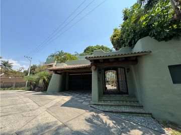 CASA EN VENTA EN LOMAS DE CORTÉS, CUERNAVACA “M.