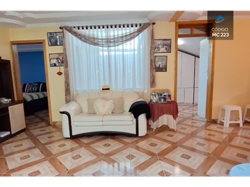 CASA GRANDE EN VENTA EN GUALACEO