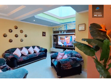 CASA GRANDE EN VENTA EN GUALACEO