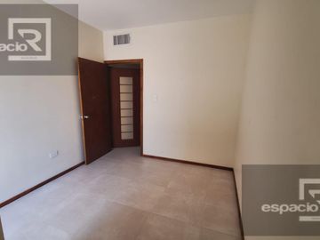CASA EN VENTA EN CAMINO REAL, MUY CERCA DE BODEGA AURRERA