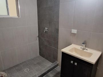 CASA EN VENTA EN CAMINO REAL, MUY CERCA DE BODEGA AURRERA