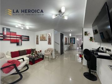 VENDEMOS CASA EN SANTORINI-CARTAGENA