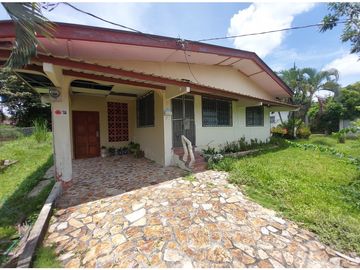 VENTA DE CASA EN MIRAFLORES PENONOME