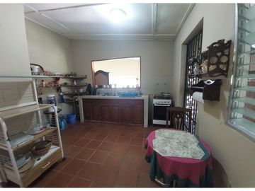 VENTA DE CASA EN MIRAFLORES PENONOME
