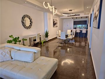 SE VENDE APARTAMENTO - PH YOO - AVENIDA BALBOA 6554 DM