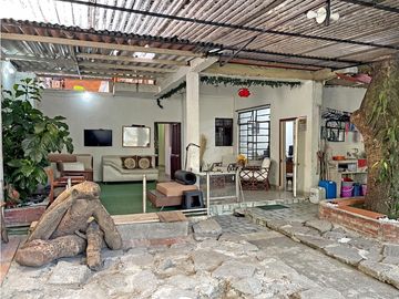 CASA MULTIFAMILIAR EN VENTA, SAN FERNANDO, SUR, CALI