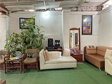 CASA MULTIFAMILIAR EN VENTA, SAN FERNANDO, SUR, CALI