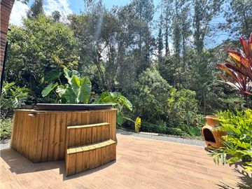 Vendo lujosa casa campestre en El Retiro Antioquia