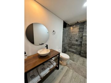 Se vende moderno y elegante apartamento  para AIRBNB con la licencia